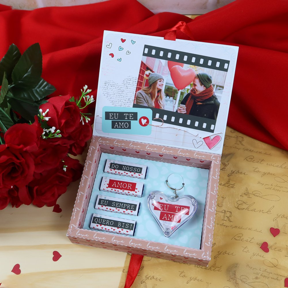 Caixa BIS - Namorados, Caixa de Papel com mensagem na capa …