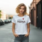 Yeshua Deus Amou o Mundo - Arte Avulsa Camisa | T-Shirt