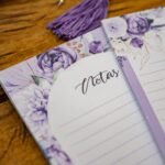 COLEÇÃO VIOLETA - Kit Desk Planners e Bloquinhos + Brinde (Bicho Papel) - Imagem 4