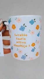 Frases Mulher 2024 - Artes Canecas (Caneca Básica) - Imagem 11