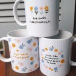 Frases Mulher 2024 - Artes Canecas (Caneca Básica)