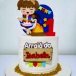 Arraiá Menina em Camadas - Topo de Bolo
