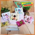 Kit 4 mini calendário de mesa com miolo – Meninas (Iza Nagliatti)