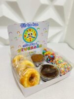 COMBO Dia das Crianças 2024 + Aulas - Caixa Donuts | Mini Confeiteiro | Copo Bolha | Lapelas e Maletinhas - Imagem 4