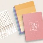 Coleção Cores 2025 – Brochura (Nilmara Quintela)