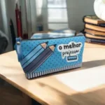 Necessaire Trapézio Professor Lettering (Coisa Rica)