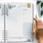 Agenda 2025 1DPP Versículos Floral Azul (Bicho Papel)