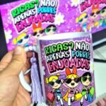 Ricas? Não. Apenas pobres enjoadas Meninas Super Poderosas - Arte Avulsa Caneca