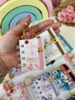 Pack 1 - Mini Bíblia Chaveiro - Infantil | Masculino | Feminino (Lina) - Imagem 6