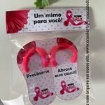 Lapela e chinelinho Outubro Rosa