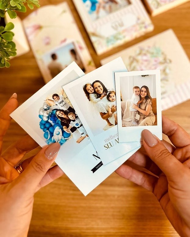 c1ab6b_93d9bc0f3e3f4a0c975235559ca7d341~mv2 Kit Polaroid 2.0 (Moldes da Lê) - Imagem 1