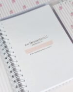 Devocional Evangélico + Caderno de oração + Anotações com versículos no rodapé (Sara Estúdio) - Imagem 4
