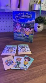 COMBO: álbum de figurinhas + bolsinha para caderno