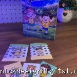 COMBO: álbum de figurinhas + bolsinha para caderno